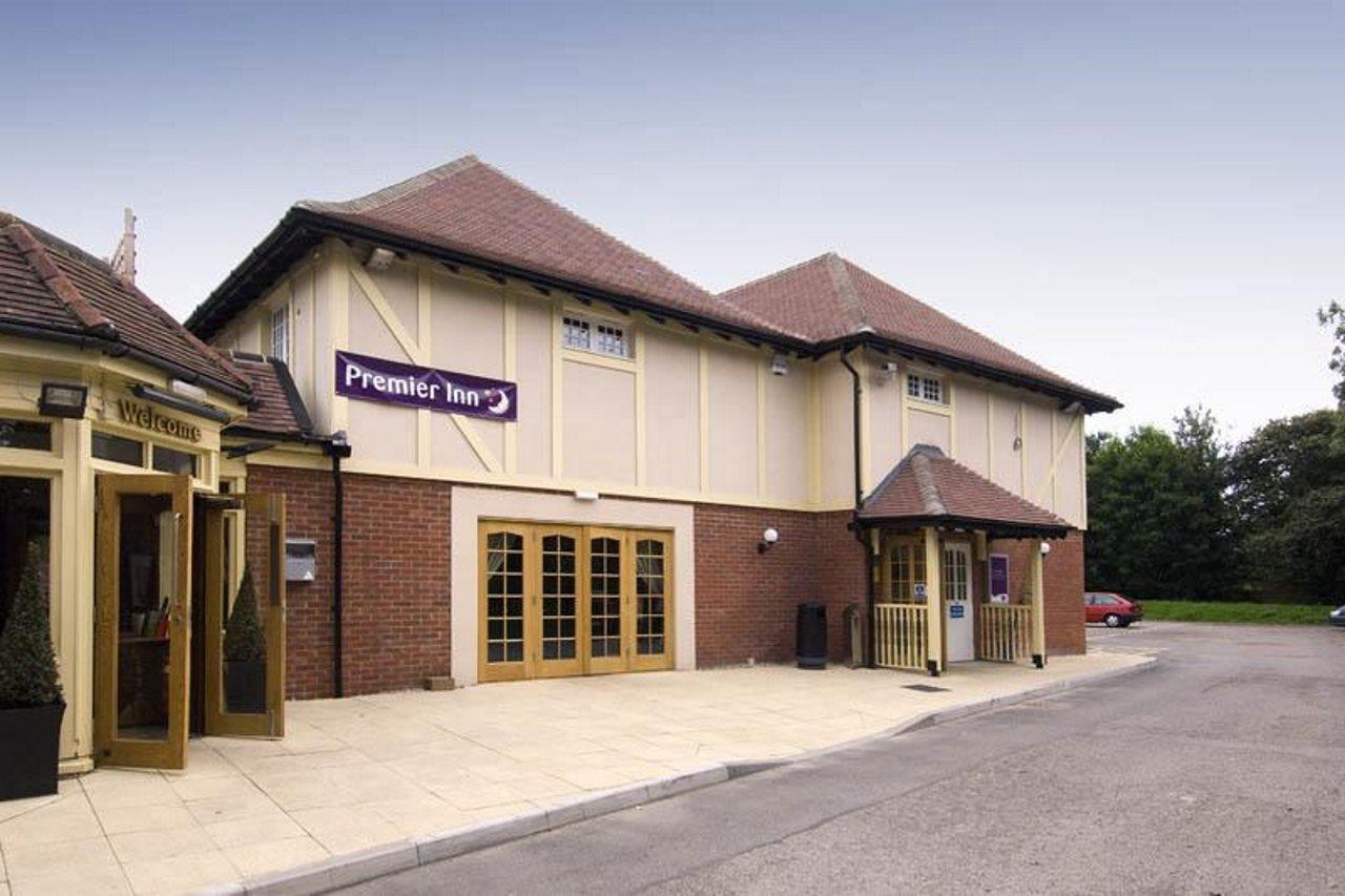 Premier Inn Lymington Buitenkant foto