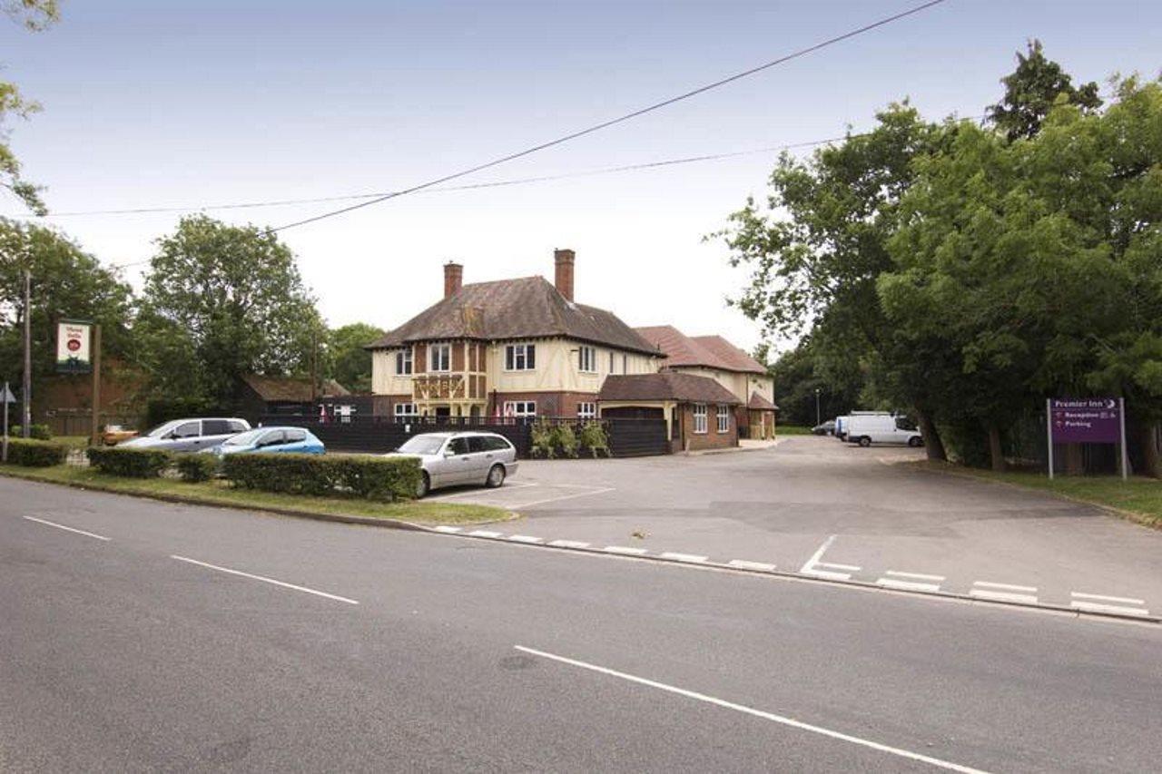 Premier Inn Lymington Buitenkant foto